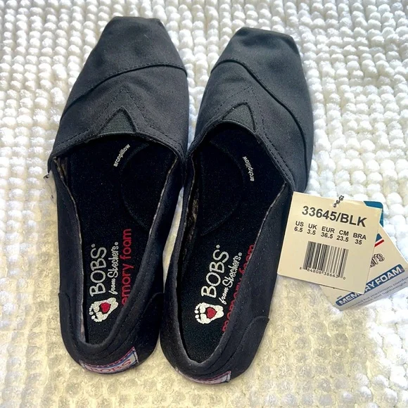 BOBS  Skechers - Peace and Love Casual Slip-On Flats from Finish Line 6.5 - Picture 7 of 7